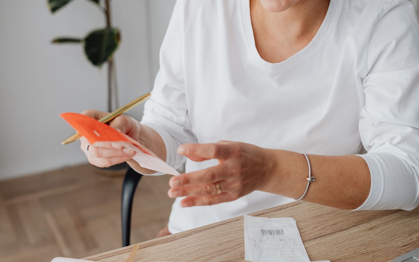 Ondernemer begroot de kosten van een verzendplatform